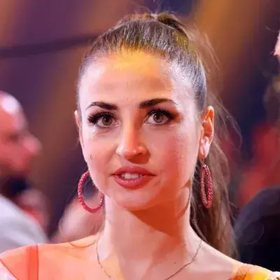 Flughafen gesperrt: Ekaterina "Ekat" Leonova kann nicht zur Familie