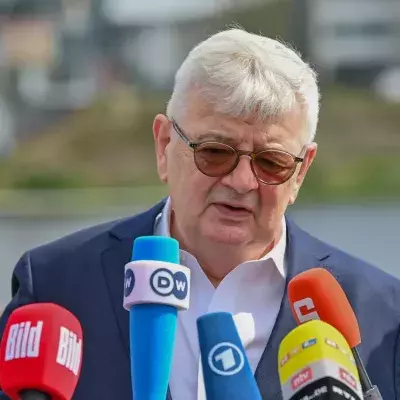 Joschka Fischer bei der Wahlkampagne von Bündnis 90/Die Grünen