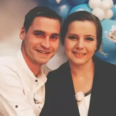 Nicht Ehemann Peter: Dieser Mann verteidigt Sarafina Wollny!