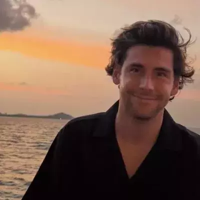 Álvaro Solers kleine Tochter landet mit Atemnot in der Notaufnahme