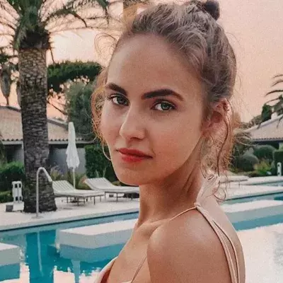 Elena Carrière 