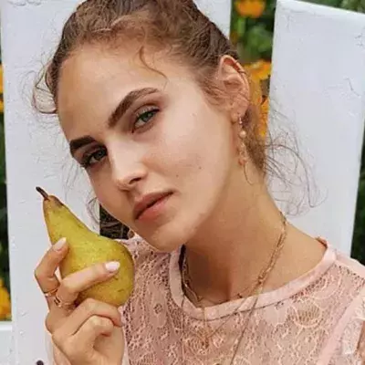 Elena Carrière 