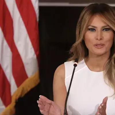 Enthüllungen über Melania Trump bringen das Weiße Haus in Verlegenheit