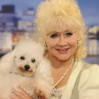 Eva Jacob vermisst während Corona ihren Hund sehr 