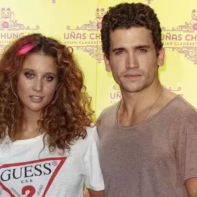 Foto besorgt Fans: Haben sich "Haus des Geldes"-Stars Jaime Lorente und Maria Pedraza getrennt?