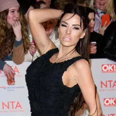 Katie Price wurde ins Krankenhaus eingeliefert