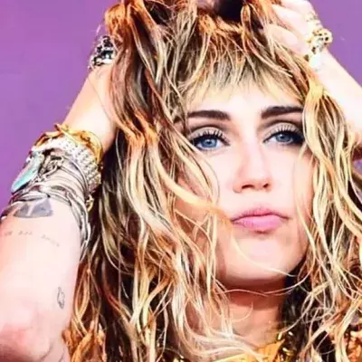 Miley Cyrus hat schon wieder eine OP hinter sich