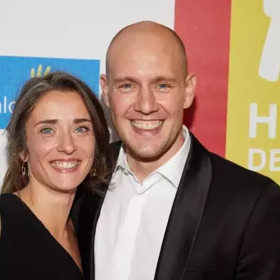 Oli P. liebt hat eine sehr harmonische Beziehung mit seiner Frau