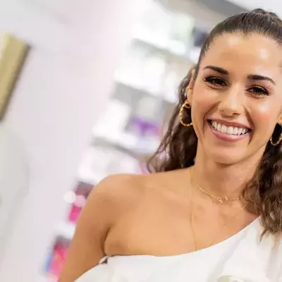 Paradiesische Aufnahmen: Sarah Lombardi im Liebesurlaub mit ihrem Julian