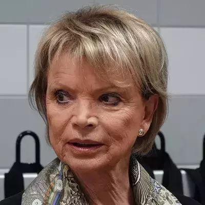 Uschi Glas über das Internet
