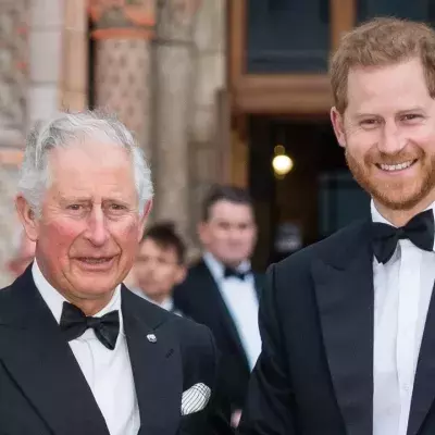 Aus allen Wolken gefallen: Prinz Charles von Harrys überstürzter Abreise entsetzt