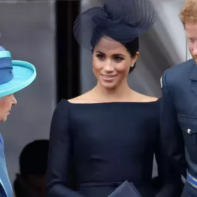 "Brücken schlagen": Harry und Meghan wollen sich mit der Queen versöhnen