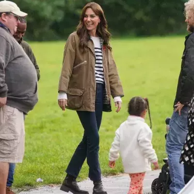 In diesem Outfit hat man Prinzessin Kate lange nicht gesehen