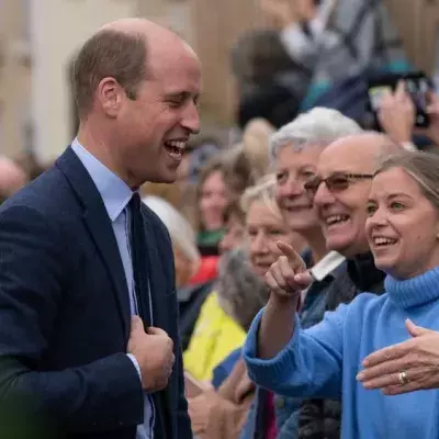 Der Umwelt zuliebe: Prinz William verkauft vegane Burger in London