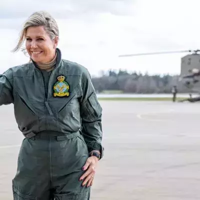 Königin Máxima absolviert Hubschrauber-Training in Pilotenuniform