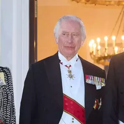 König Charles III. hält witzige Rede - auf Deutsch und Englisch