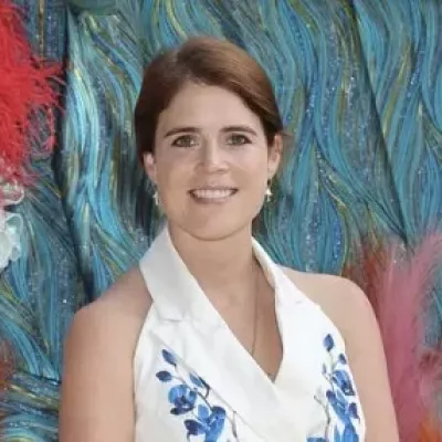 "Wir sind total verliebt in unser kleines Mädchen" – Prinzessin Eugenie überrascht mit Baby in Portugal geboren