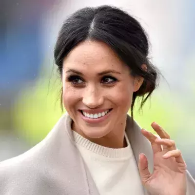 "Der Narr am Hof": So erniedrigt Meghan Prinz Harry