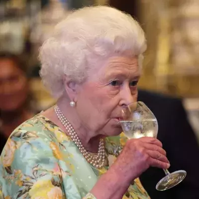 Die Queen trinkt am liebsten Gin oder Dubonnet