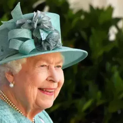 Elizabeth II: Um die Krise zu überstehen, muss sie ihren eigenen Alkohol verkaufen