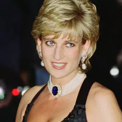 Gewagtes Outfit: Der Tag, an dem Diana mit einem Kleid für Entsetzen sorgte