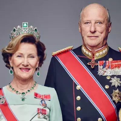 König Harald erholt sich langsam aber sicher von seiner Knie-OP
