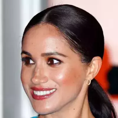 Meghan Markle: Zurück in London in einem umwerfenden türkisblauen Kleid