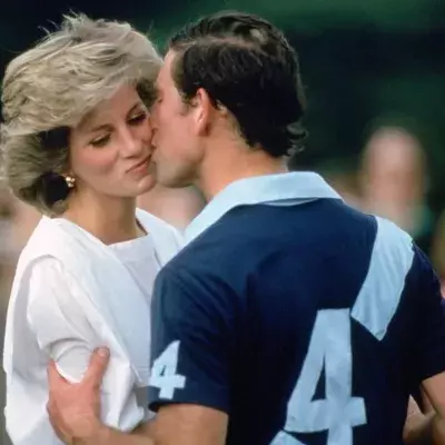 Nach außen hin geben sie das perfekte Paar, doch die Ehe von Charles und Diana ist schon lange vorbei