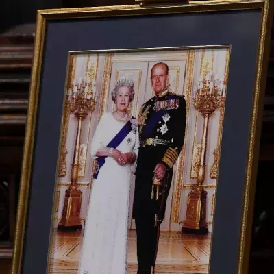 Nach dem Tod von Prinz Philip gibt Prinz Andrew ein Update: So geht es der Queen