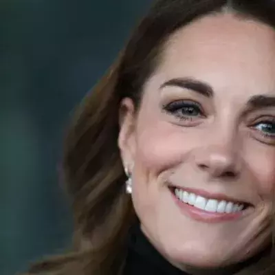 Neues Jahr, neuer Look: Kate Middleton trägt einen lässigen blauen Hut!