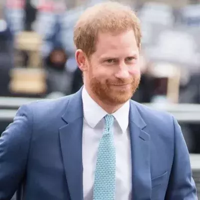 Prinz Harry wird Opfer eines Telefonstreichs und bringt die gesamten Royals in Verlegenheit