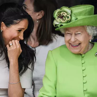 Queen mit Maske gesichtet!