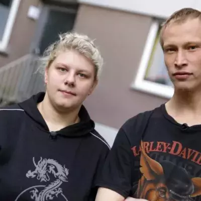 Arbeitslos, pleite und mehrfach vorbestraft: Michelle (22) und ihr Freund Thomas (23).