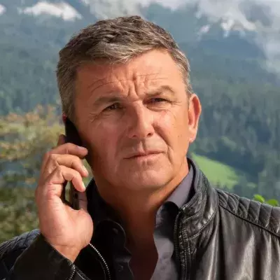 Auch in den neuen Folgen wird Dr. Martin Gruber (Hans Sigl) vor persönliche und fachliche Herausforderungen gestellt.