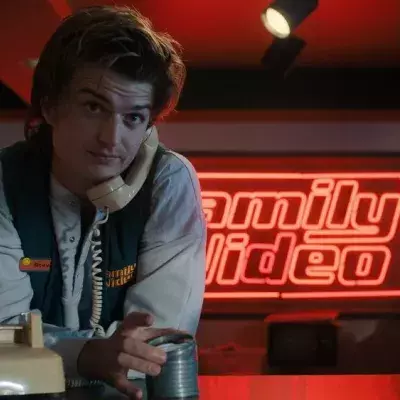 "Stranger Things": Das passiert am Anfang der ersten Szene der fünften Staffel