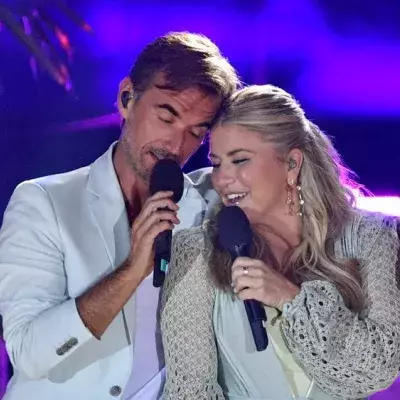 "Schlagerstrandparty 2023": Silbereisen flirtet mit Beatrice Egli