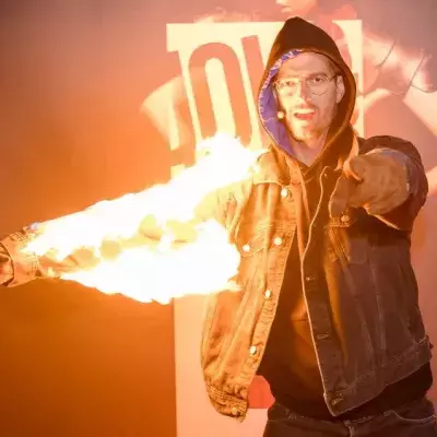 "Joko & Klaas gegen ProSieben": Flammenärmel, Senf und eine Niederlage