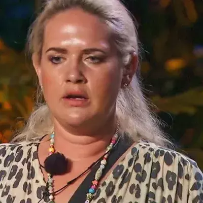 "Kampf der Realitystars": Sarah Knappik in der Zwickmühle