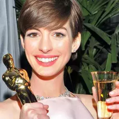 Anne Hathaway will 18 Jahre lang auf Alkohol verzichten. Der Grund ist rührend!