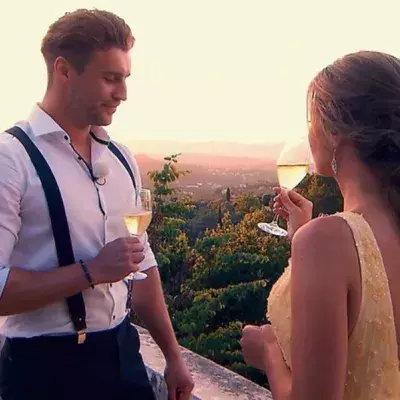 Die Bachelorette: Der Alkohol fließt in Strömen