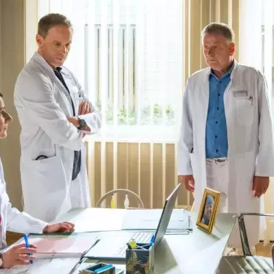 In der 1 000 Folge von "In aller Freundschaft" wird geheiratet