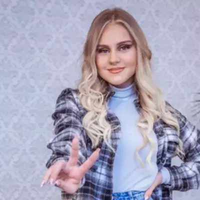 "Die Wollnys": Loredana und Estefania im Liebesglück