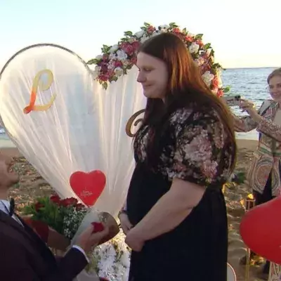 Tim hat Lavinia einen romantischen Antrag gemacht und dafür alles gegeben